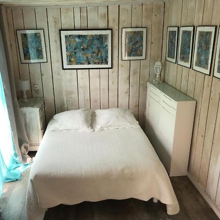 Chalet dans Résidence Privée La Gaude Esterno foto