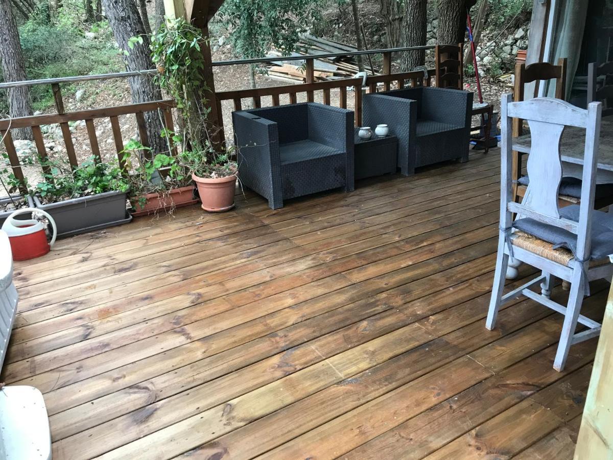 Chalet dans Résidence Privée La Gaude Esterno foto